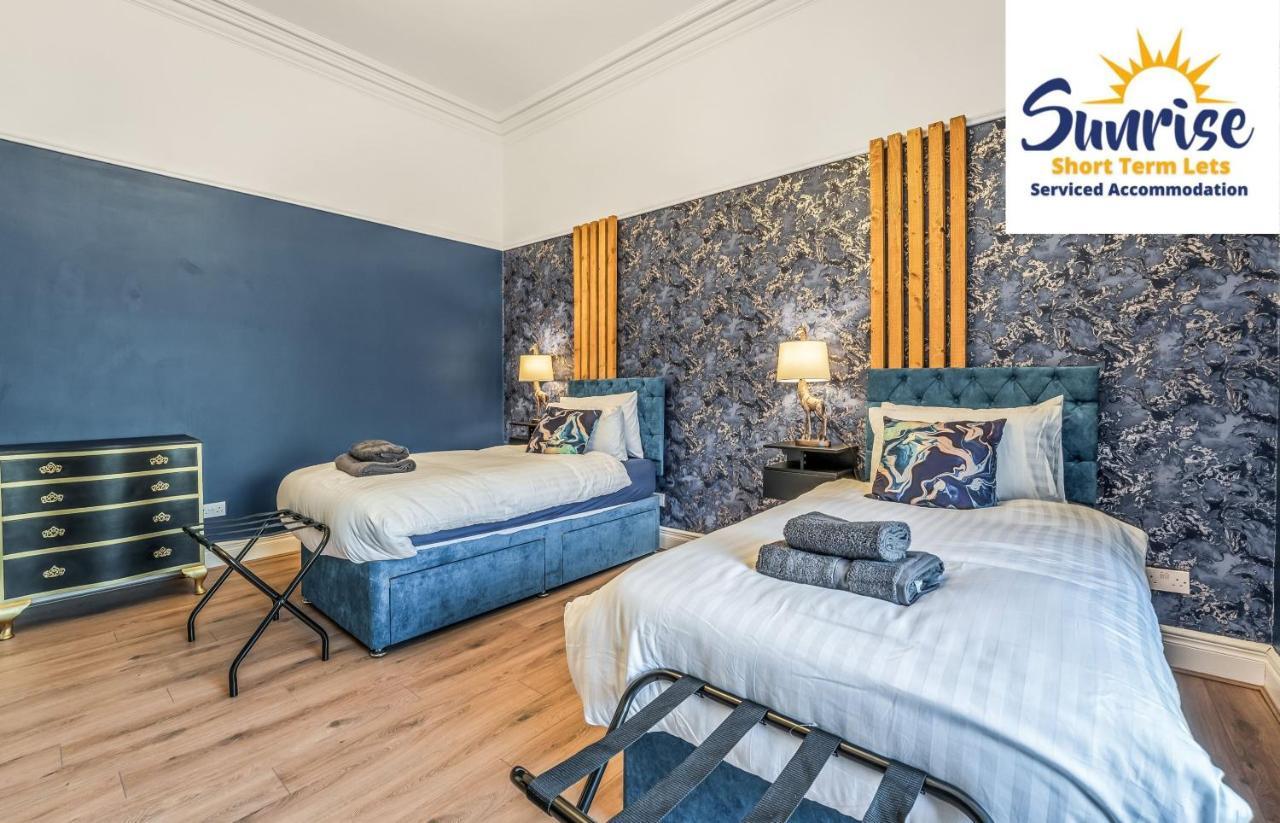 Presidential Apartment, Family Home, Luxury Bedrooms, 2 Rooms, 1 King Bed, 2 Single Beds, Free Wifi, Free Parking, Tourists, Business Travelers, Relocation, Beautiful River Views, - Long Stays, Invoice And Reduced Price Are Only Via Sunrise Short Let Dundee Zewnętrze zdjęcie