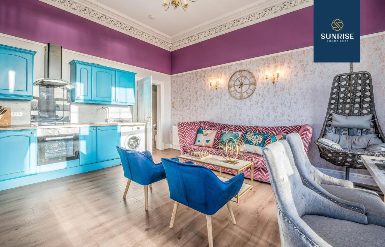 Presidential Apartment, Family Home, Luxury Bedrooms, 2 Rooms, 1 King Bed, 2 Single Beds, Free Wifi, Free Parking, Tourists, Business Travelers, Relocation, Beautiful River Views, - Long Stays, Invoice And Reduced Price Are Only Via Sunrise Short Let Dundee Zewnętrze zdjęcie